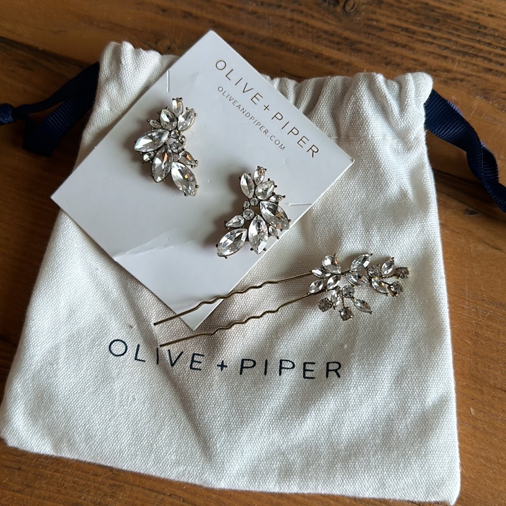 Olive + Piper - Porter Cluster Studs